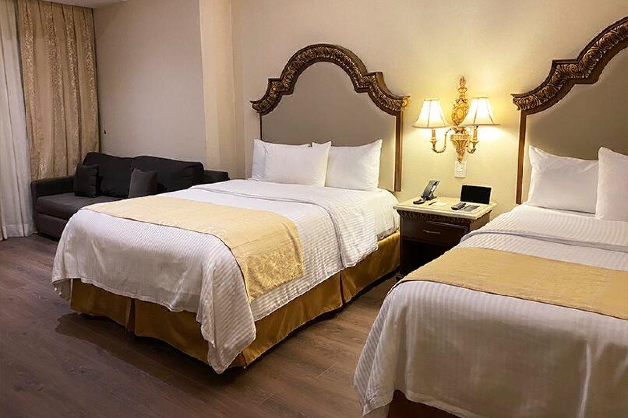 Safi Royal Luxury Valle San Pedro Garza García Kültér fotó A room at the hotel