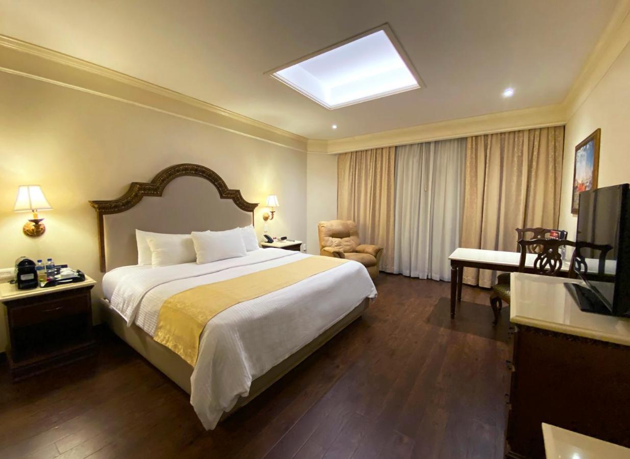 Safi Royal Luxury Valle San Pedro Garza García Kültér fotó Deluxe Room